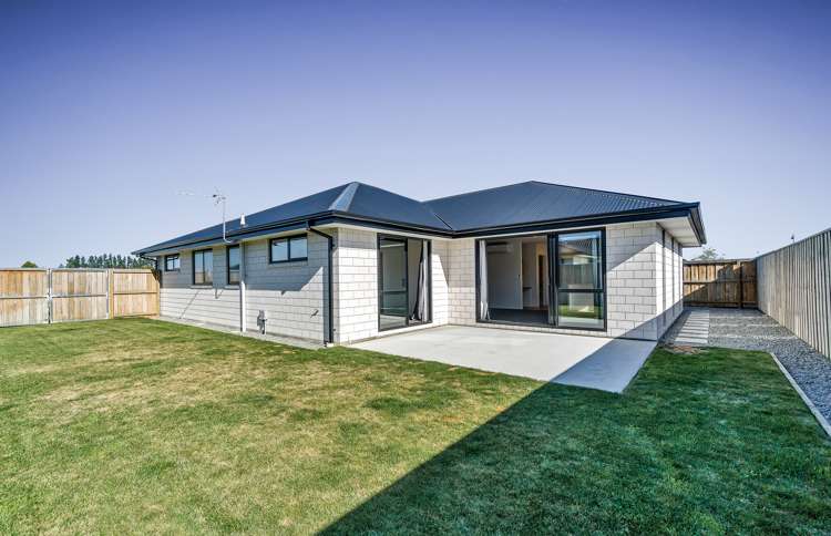 5 Silverstone Loop Rolleston_17