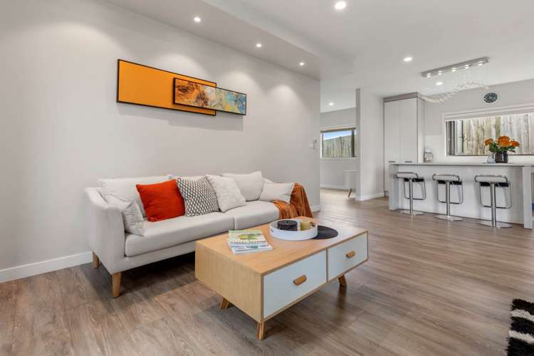 611c Glenfield Road Totara Vale_14