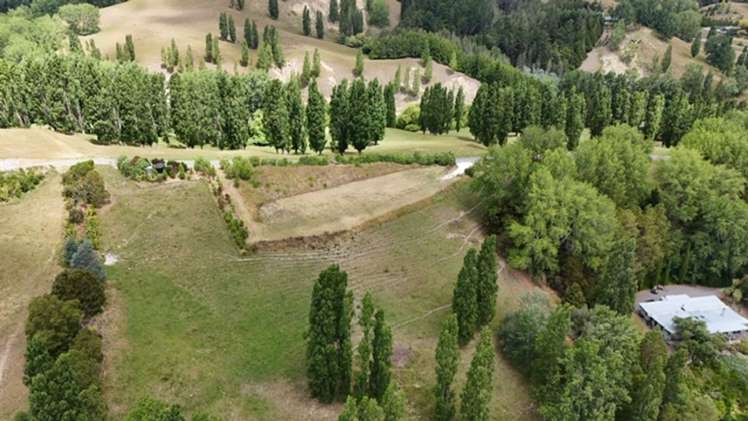 2/493 Kahuranaki Road Havelock North_6