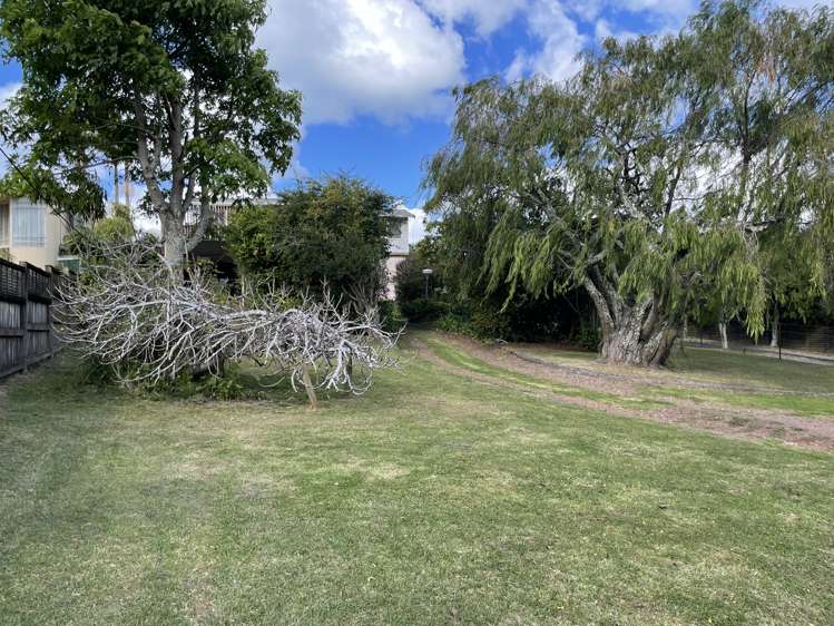 893 Whangaparaoa Road Manly_8