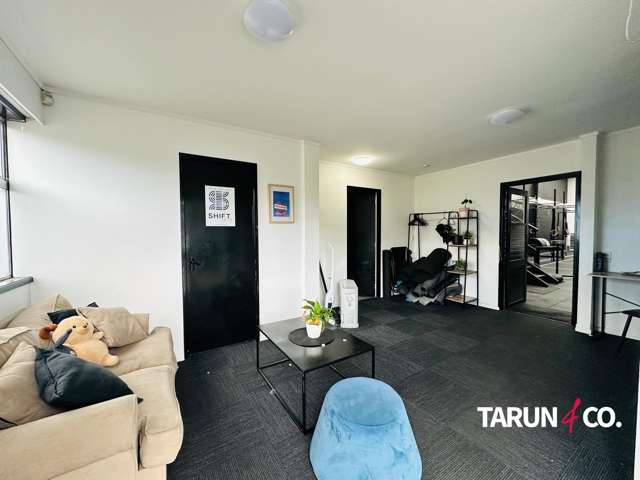 E/249 Moore Street Howick_1