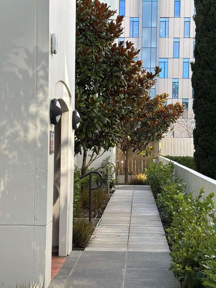 11/75 Gloucester Street Christchurch_8