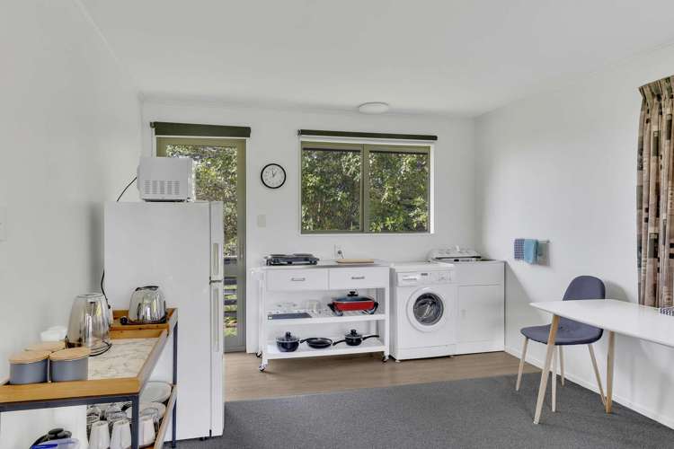 332 Cape Foulwind Road Carters Beach_16