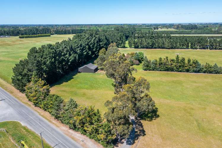 113 Lawford Road West Melton_38