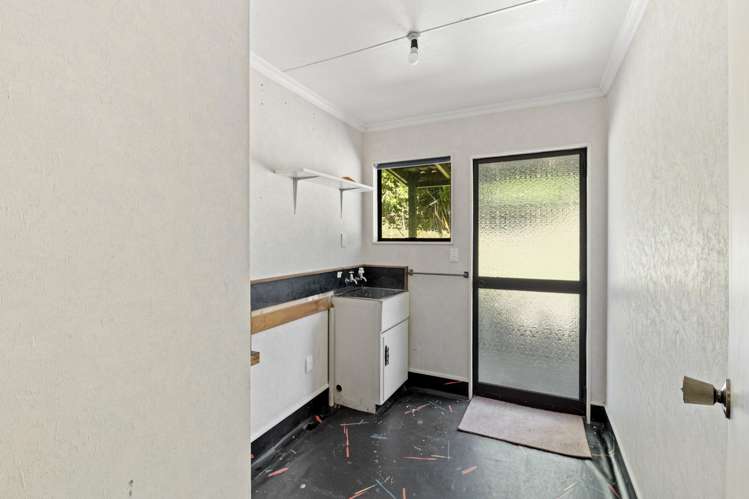 11 Ruru Road Taihape_13