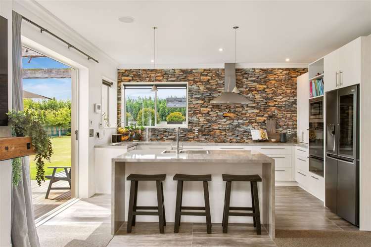 85 George Noble Road Yaldhurst_19