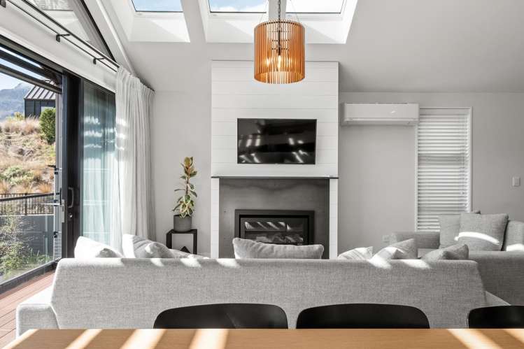 2 Eichardt Place_4