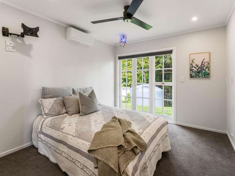 9 Third View Avenue Beachlands_13