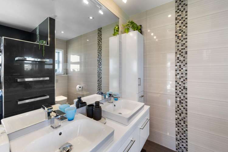 153 Waitoetoe Road Urenui_24