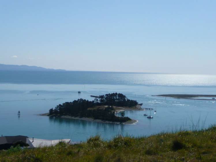 83 The Cliffs Britannia Heights_11