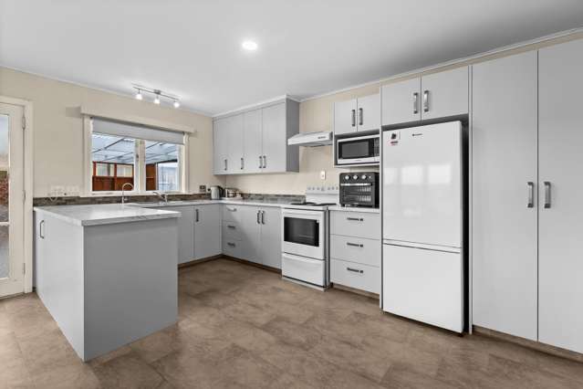 4 Curling Crescent Onekawa_1