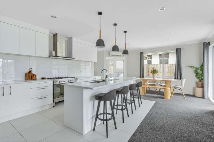 6 Hehan Close_3