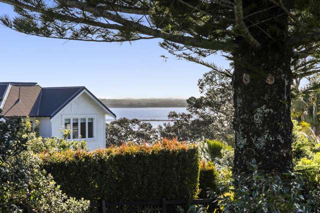 2/245 Jervois Road Herne Bay_1