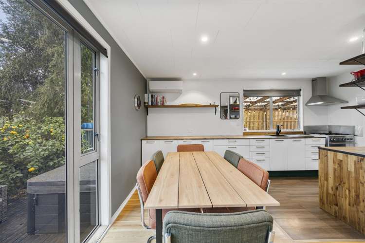 28 Neal Crescent Onekawa_3