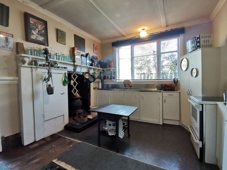 92 Bealey Street Hokitika_1