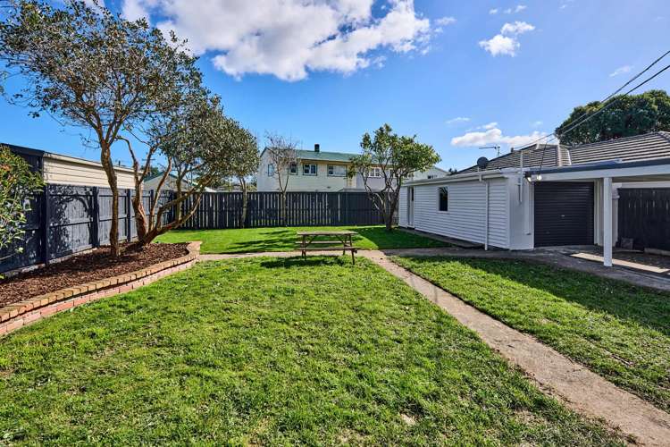 14 Waitui Crescent Waiwhetū_1