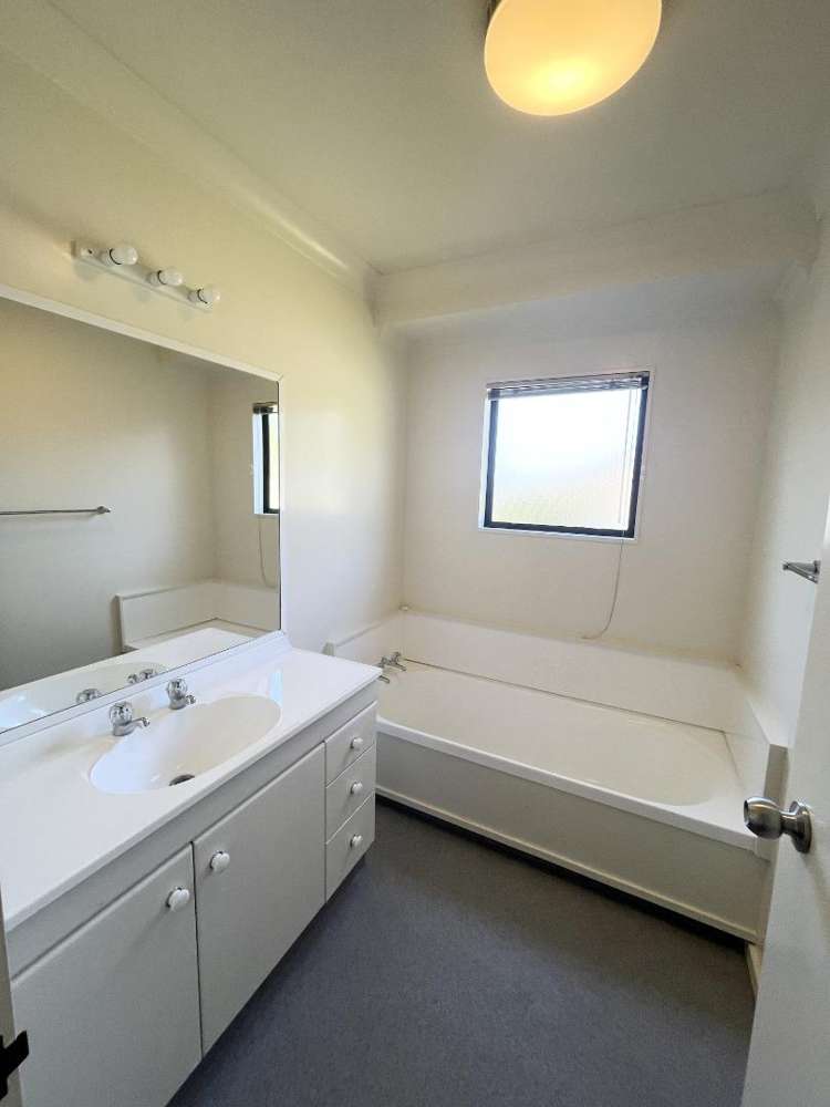 16 Halcione Close 2743_13