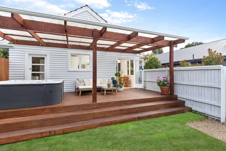 8 Lyttelton Street Somerfield_12