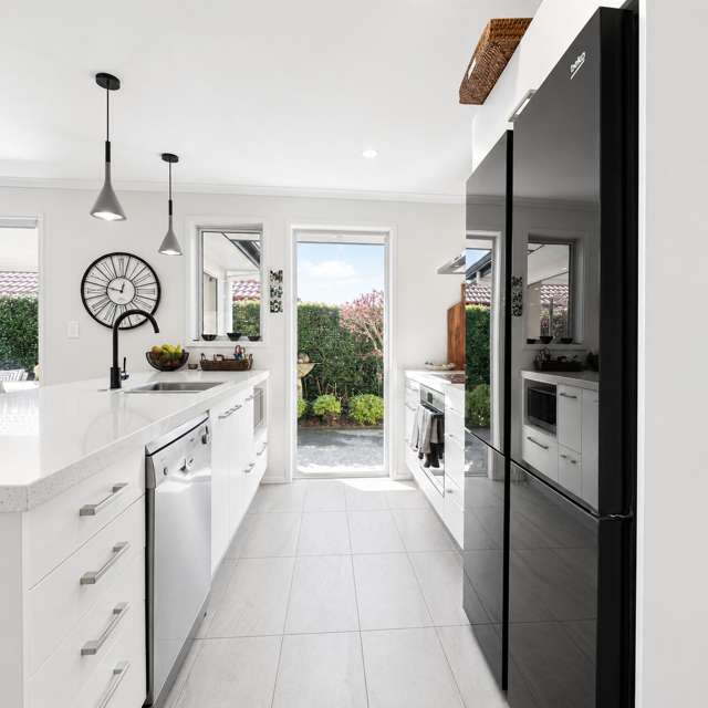 11 Muirfield Crescent Katikati_1
