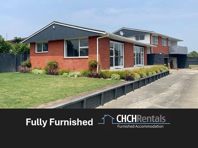 Fully Furnished Stylish Renovated Large Family Home in Prime Location!