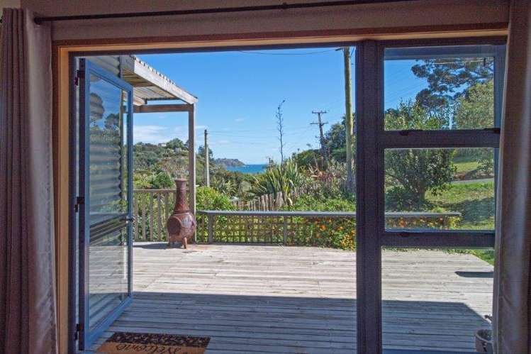 32 Victoria Road Onetangi_7