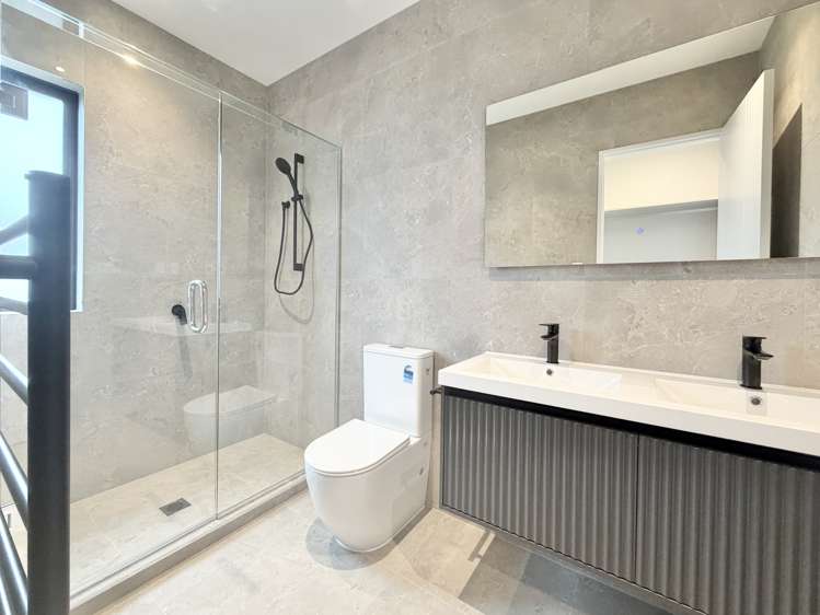 96 Huanui Drive Orewa_13
