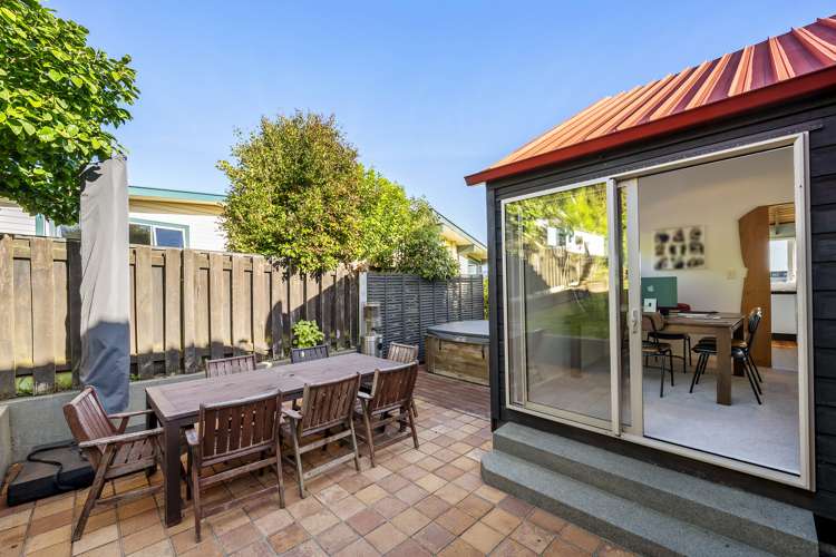 1 Taka Grove Normandale_11