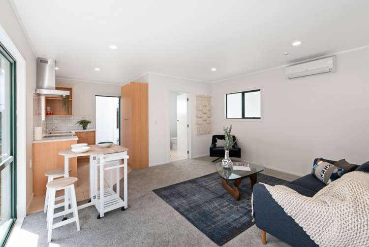 42a Woodglen Road Glen Eden_25