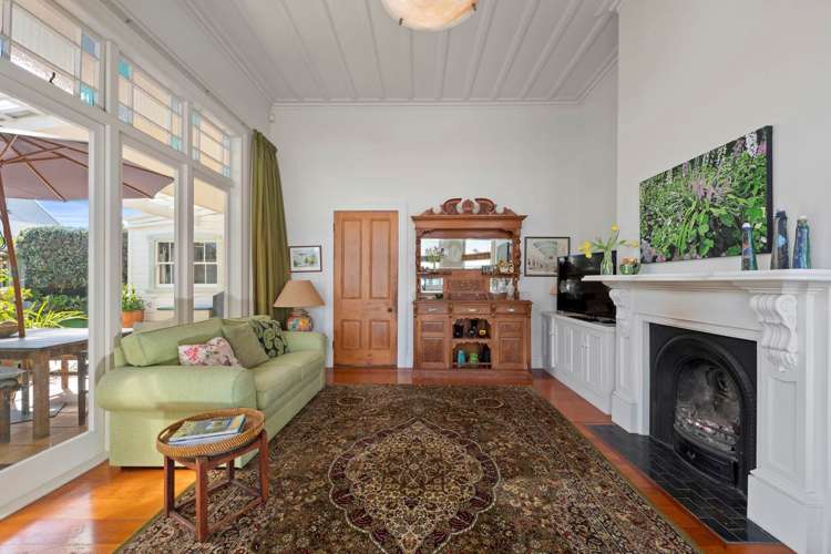 8 King Edward Parade Devonport_25