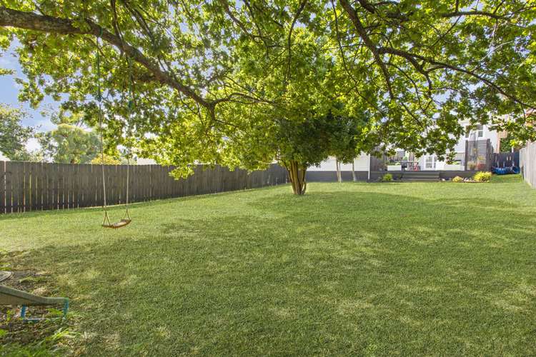 45 Golf Road New Lynn_17