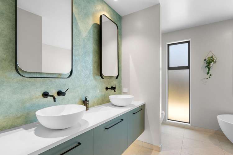 10 Snow Cup Close Lincoln_23