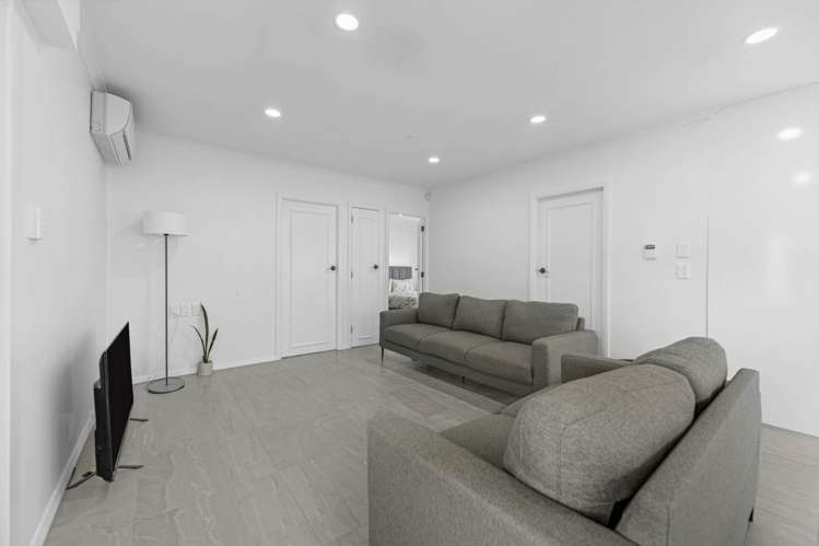 2/286 Porchester Road Takanini_8