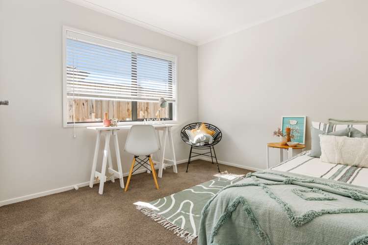 11 Kahuparere Crescent Pyes Pa_18