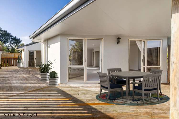 6a Pamir Place Welcome Bay_3