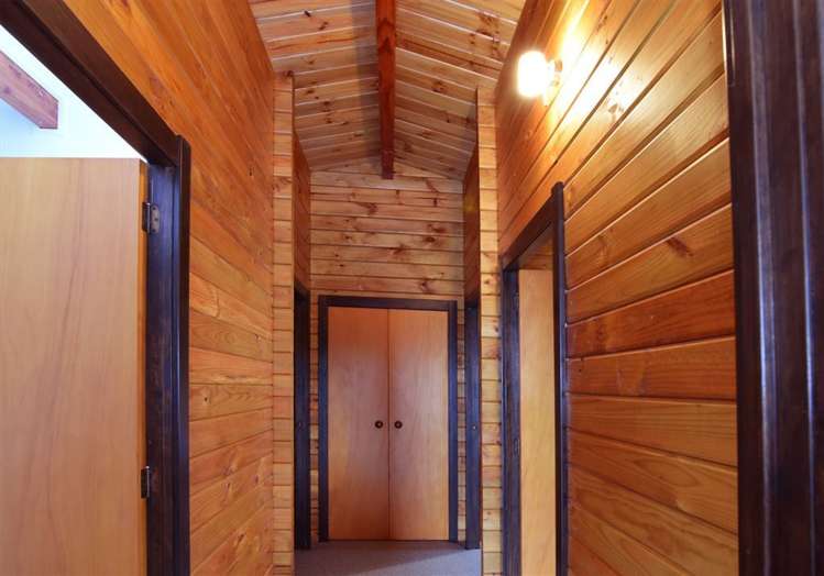 3 Pine Grove Tairua_10