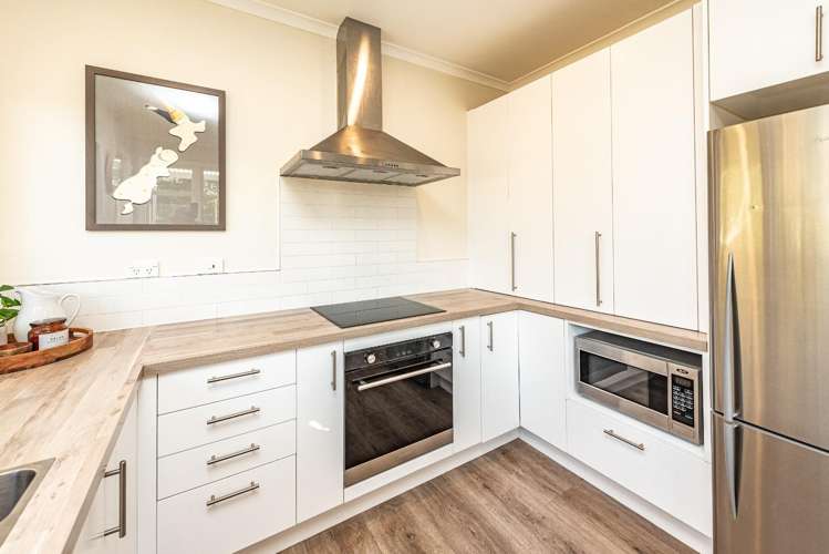 4 Lincoln Road 1227_6