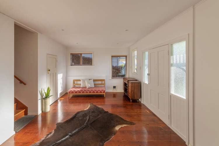 24 Totara Road Miramar_6