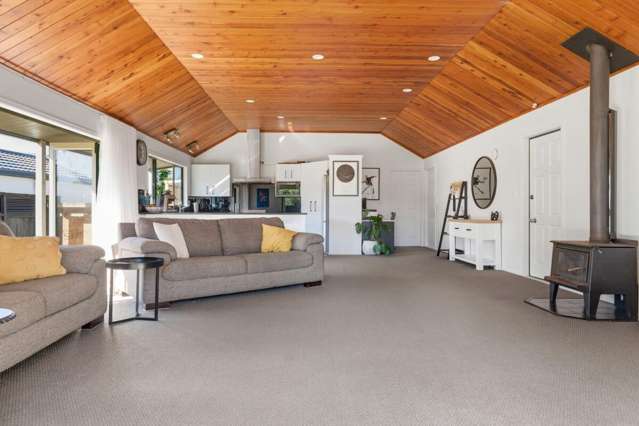 32 Webb Place Papamoa_1