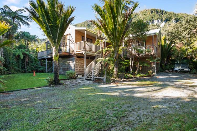 14 Hartmount Place Punakaiki_1