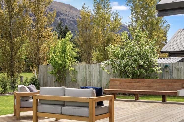 3 Edna Lane Lake Hawea_16