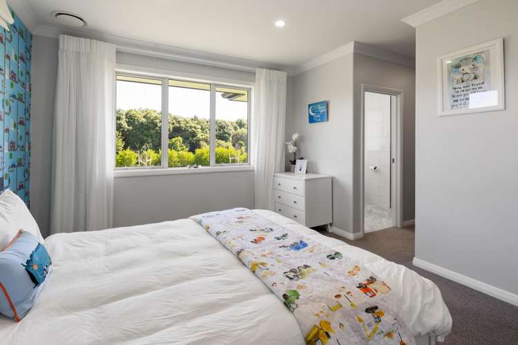 19 Mike Smith Drive Cambridge_34