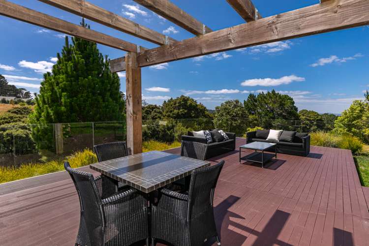 641a Ridge Road Riverhead_17