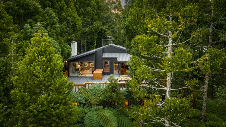 19 Tawini Road Titirangi_21