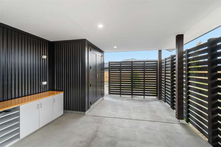 17 Cedric Place Darfield_12