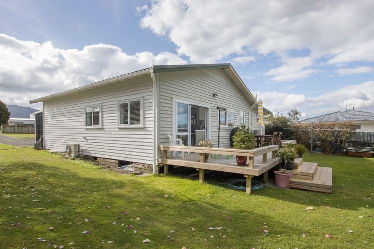 33 Bradford Street Waihi_12