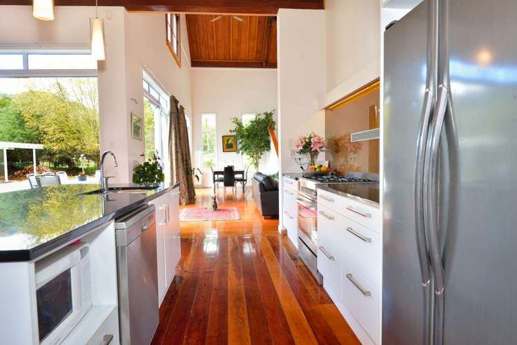 153 Valley Road Mangapapa_7