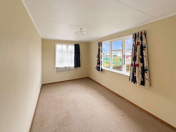 18 Hinemoa Street 10516_8