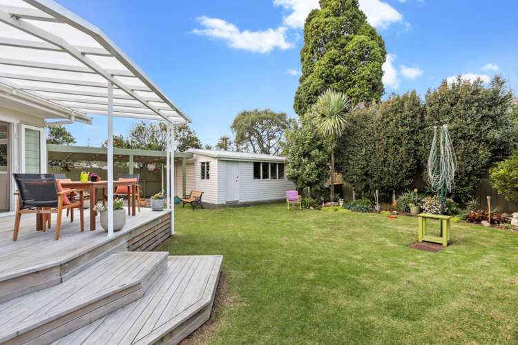 89 Gloria Avenue Te Atatu Peninsula_24