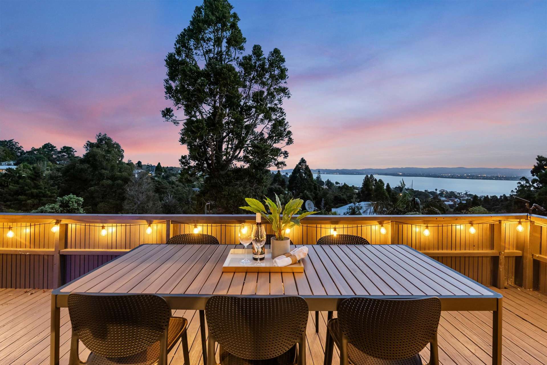 35 Pluto Place Beach Haven_0