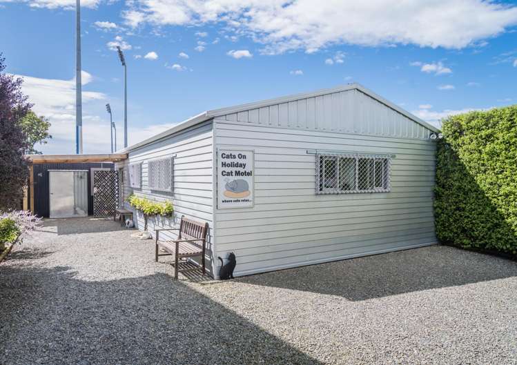 207 Otipua Road West End_15